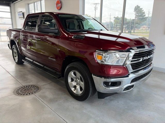 2020 RAM 1500 Big Horn Crew Cab 4x4 5'7' Box