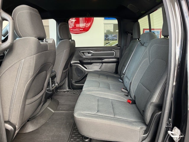 2023 RAM 1500 Big Horn Crew Cab 4x4 5'7' Box