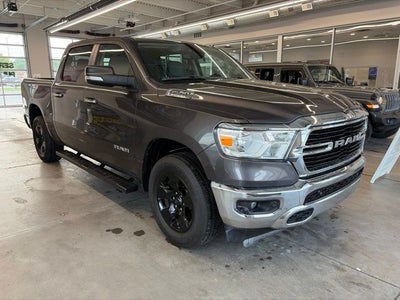 2020 RAM 1500 Big Horn Crew Cab 4x4 5'7' Box