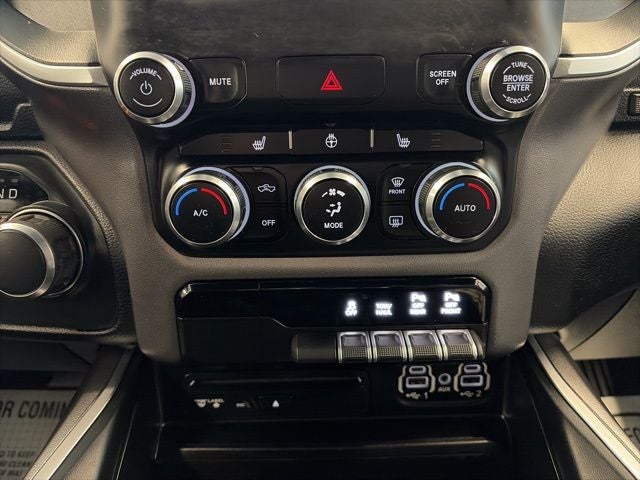 2019 RAM 1500 Big Horn/Lone Star Crew Cab 4x4 5'7' Box