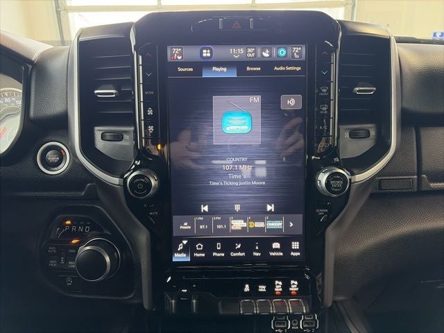 2024 RAM 1500 Big Horn Crew Cab 4x4 5'7' Box