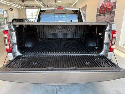 2021 RAM 1500 Big Horn Crew Cab 4x4 5'7' Box