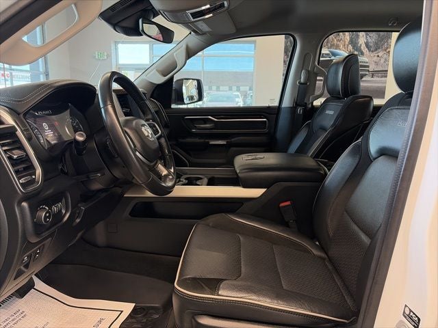 2022 RAM 1500 Laramie Crew Cab 4x4 5'7' Box
