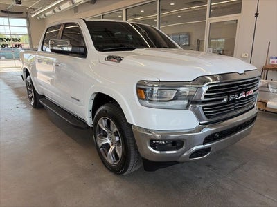 2022 RAM 1500 Laramie Crew Cab 4x4 5'7' Box
