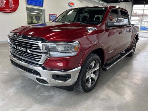 2019 RAM 1500 Laramie Crew Cab 4x4 5'7' Box