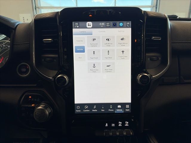 2023 RAM 1500 Laramie Crew Cab 4x4 5'7' Box