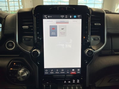 2023 RAM 1500 Laramie Crew Cab 4x4 5'7' Box