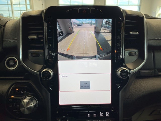 2023 RAM 1500 Laramie Crew Cab 4x4 5'7' Box