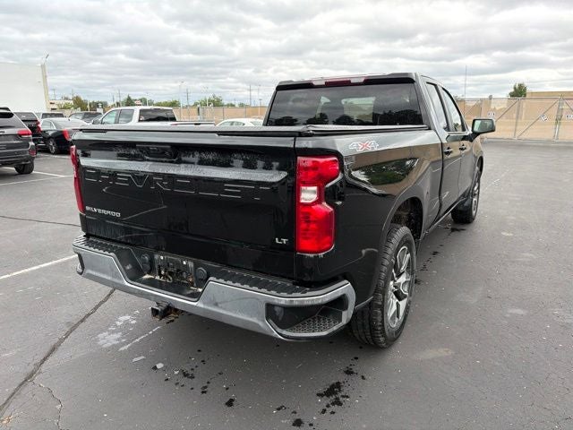 2022 Chevrolet Silverado 1500 4WD Double Cab Standard Bed LT with 2FT