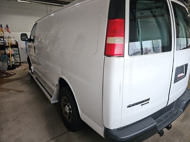 2011 Chevrolet Express 1500 Work Van