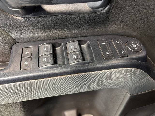 2017 Chevrolet Silverado 1500 2LT