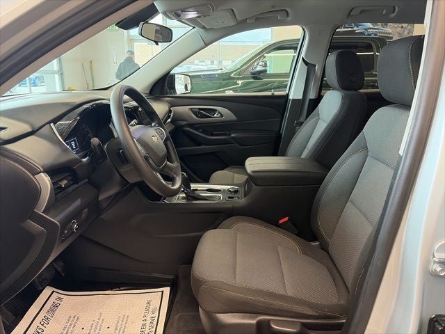 2020 Chevrolet Traverse AWD LS