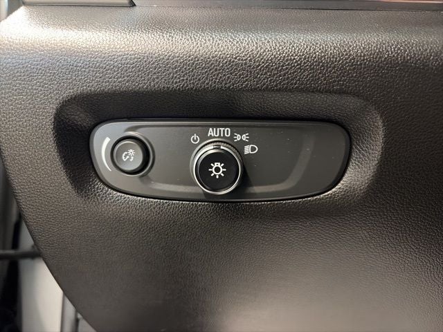 2020 Chevrolet Traverse AWD LS