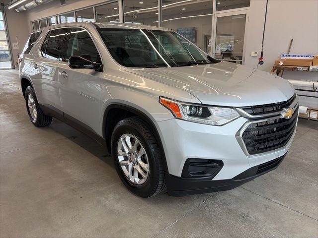 2020 Chevrolet Traverse AWD LS