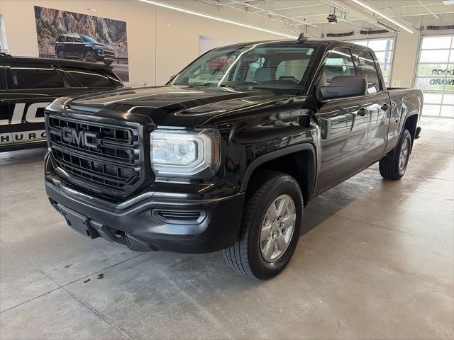 2016 GMC Sierra 4WD Double Cab Standard Box's photo