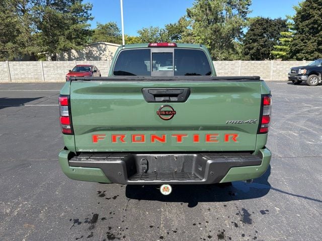 2022 Nissan Frontier Crew Cab PRO-4X 4x4