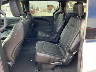 2026 Chrysler Pacifica PACIFICA SELECT