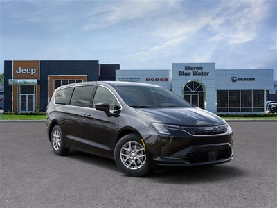 2027 Chrysler Pacifica PACIFICA SELECT
