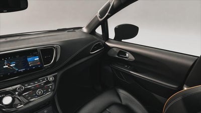 2027 Chrysler Pacifica PACIFICA LIMITED