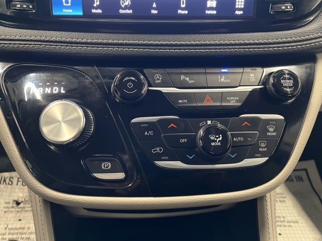 2024 Chrysler Pacifica Limited