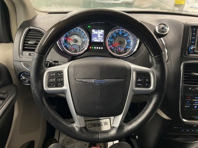 2014 Chrysler Town & Country Limited