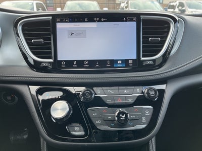 2026 Chrysler Pacifica PACIFICA LIMITED