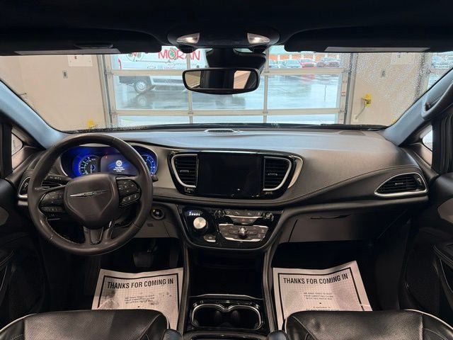 2024 Chrysler Pacifica Hybrid Premium S Appearance Pkg