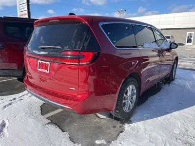 2026 Chrysler Pacifica PACIFICA SELECT AWD