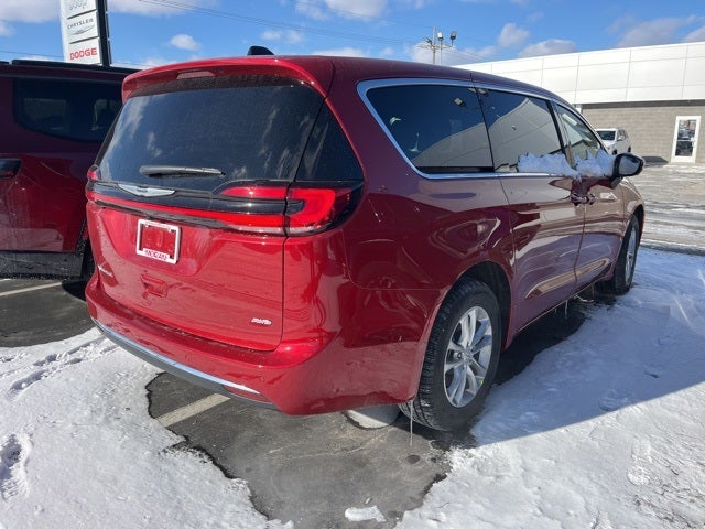 2026 Chrysler Pacifica PACIFICA SELECT AWD