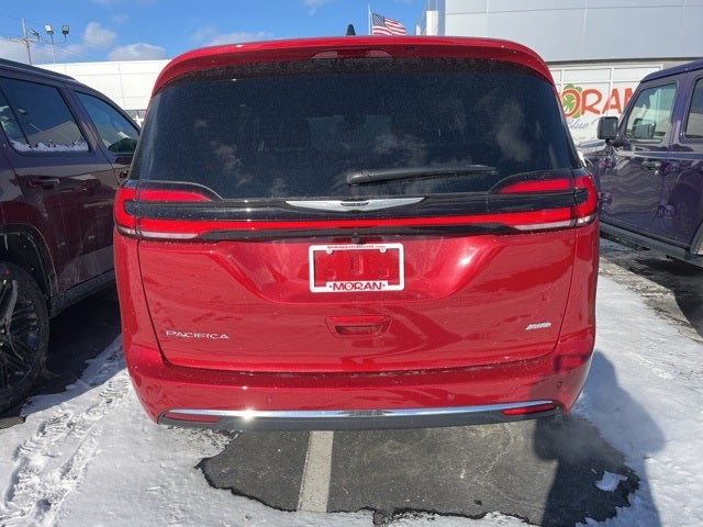 2026 Chrysler Pacifica PACIFICA SELECT AWD