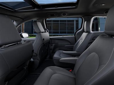 2027 Chrysler Pacifica PACIFICA SELECT AWD