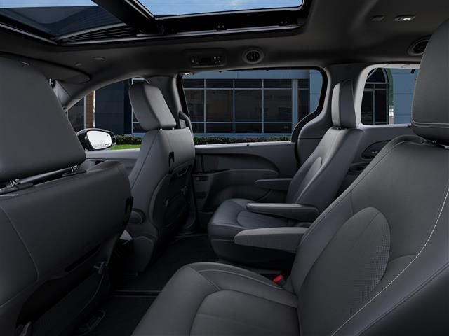 2027 Chrysler Pacifica PACIFICA SELECT AWD