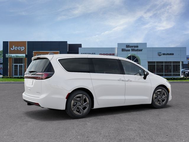 2027 Chrysler Pacifica PACIFICA LIMITED AWD