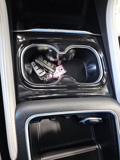 2022 Chrysler Pacifica Limited AWD