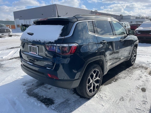 2026 Jeep Compass COMPASS LIMITED 4X4