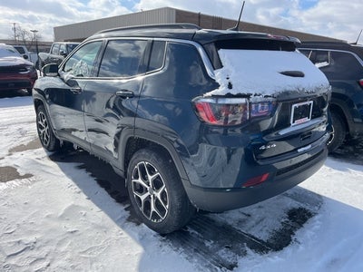 2026 Jeep Compass COMPASS LIMITED 4X4