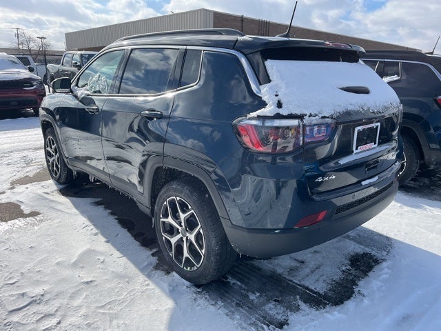 2026 Jeep Compass COMPASS LIMITED 4X4