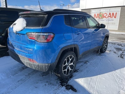 2026 Jeep Compass COMPASS LIMITED 4X4
