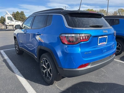 2026 Jeep Compass COMPASS LIMITED 4X4