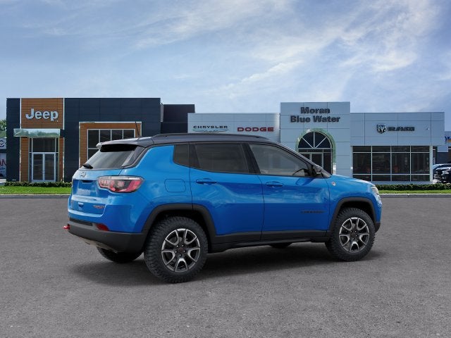 2027 Jeep Compass COMPASS TRAILHAWK 4X4