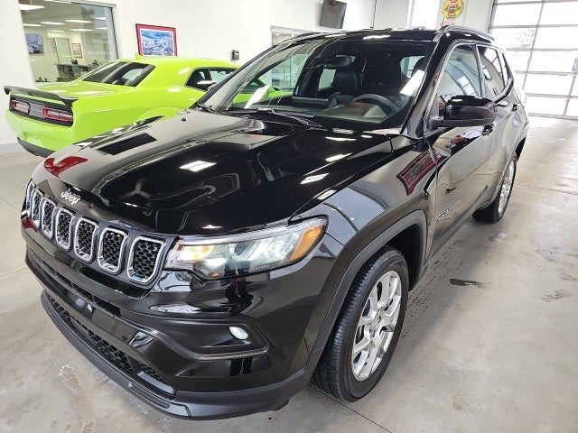 2024 Jeep Compass Latitude Lux
