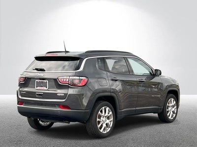 2024 Jeep Compass Latitude Lux