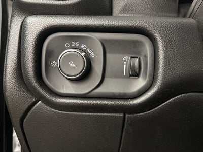 2022 RAM 2500 Tradesman Regular Cab 4x4 8' Box