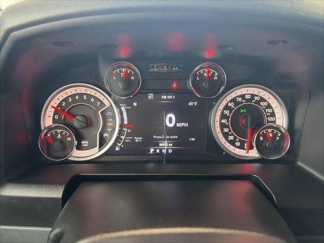 2017 RAM 1500 Big Horn Crew Cab 4x4 5'7' Box