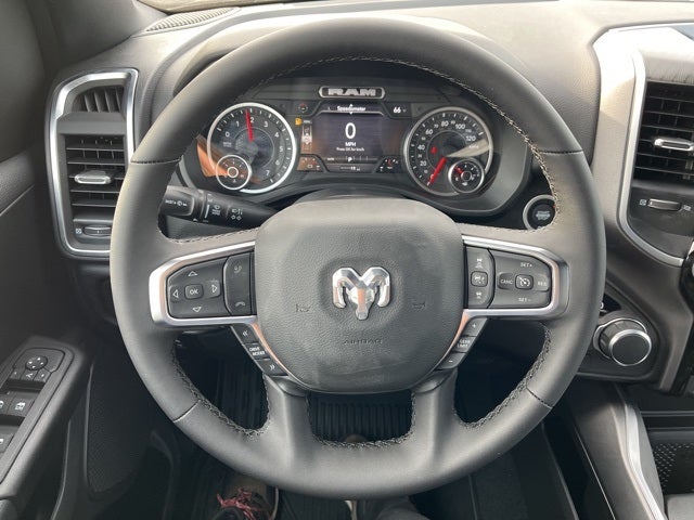 2025 RAM Ram 1500 RAM 1500 BIG HORN CREW CAB 4X4 5'7' BOX