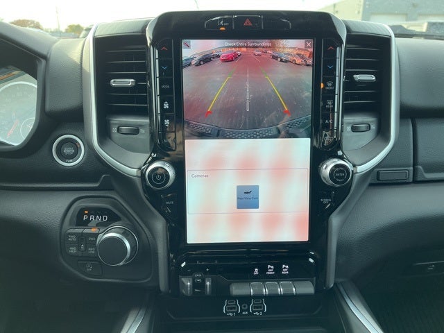 2025 RAM Ram 1500 RAM 1500 BIG HORN CREW CAB 4X4 5'7' BOX