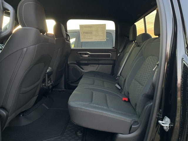 2025 RAM Ram 1500 RAM 1500 BIG HORN CREW CAB 4X4 5'7' BOX