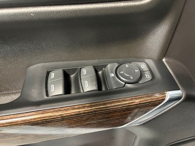 2022 GMC Sierra 1500 Limited 4WD Crew Cab Short Box Elevation