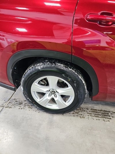 2024 Toyota Highlander Base