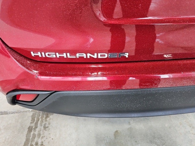 2024 Toyota Highlander Base